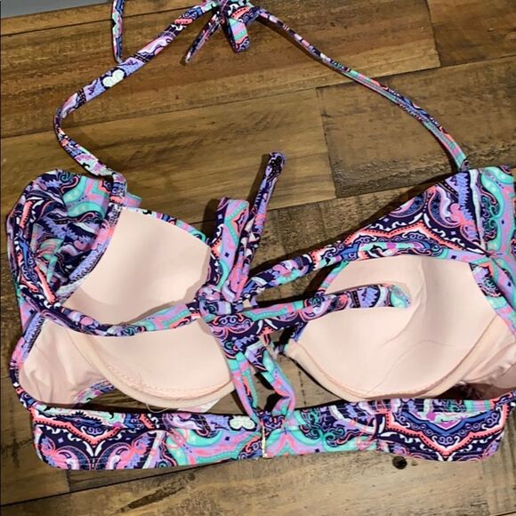 Victoria Secret PINK Women’s Unforgettable Swim Bikini Top Halter Paisley Sz 34A - Picture 7 of 7